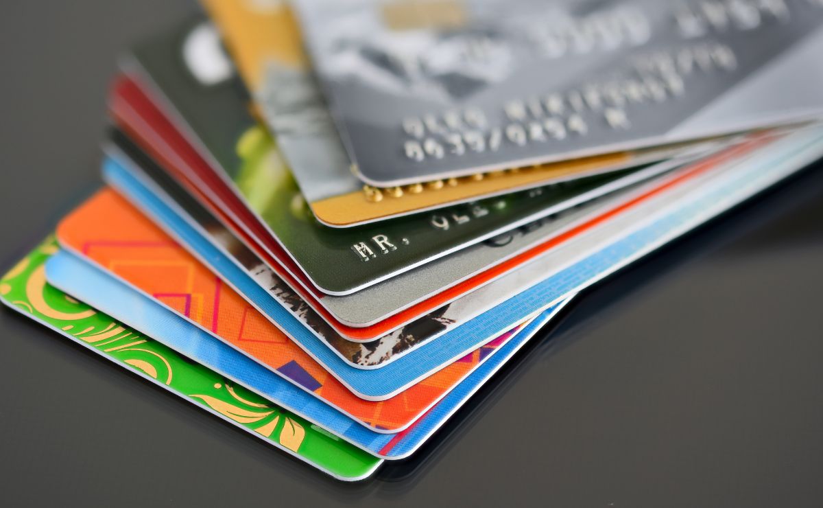 Cómo elegir la tarjeta de crédito adecuada utilizando el CAT 1 Cómo elegir la tarjeta de crédito adecuada utilizando el CAT