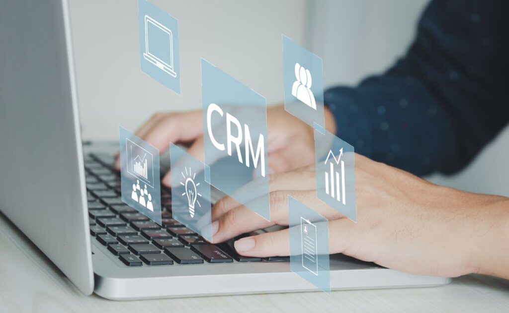 Sistema CRM: La herramienta que revolucionará la gestión de tus clientes.