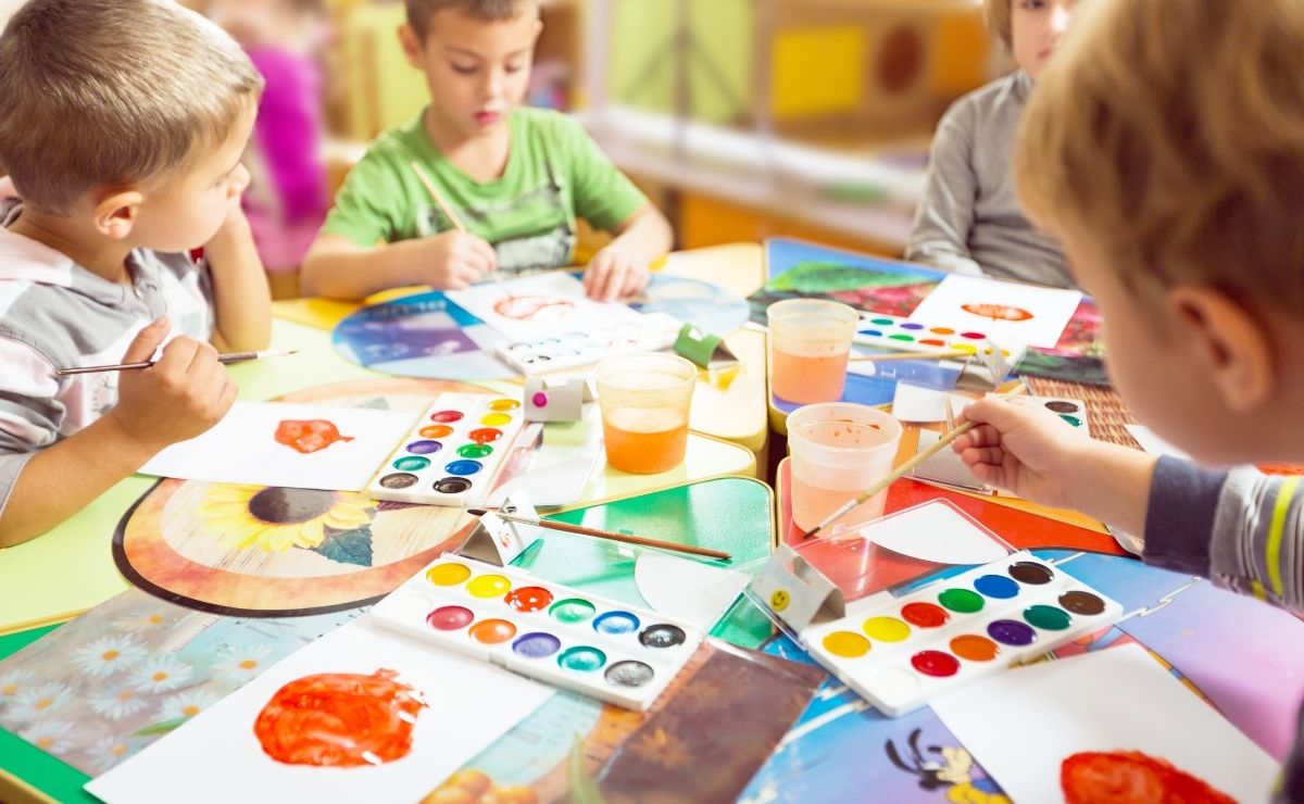Emprende con un Cendi: Oportunidad de Negocio en Educación Infantil 1 Emprende tu Cendi: Oportunidad de Negocio en Educación Infantil